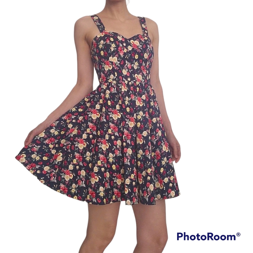 Chi Chi London Navy  Floral Sweetheart Neck Fit&Flare Mini Sundress Size S